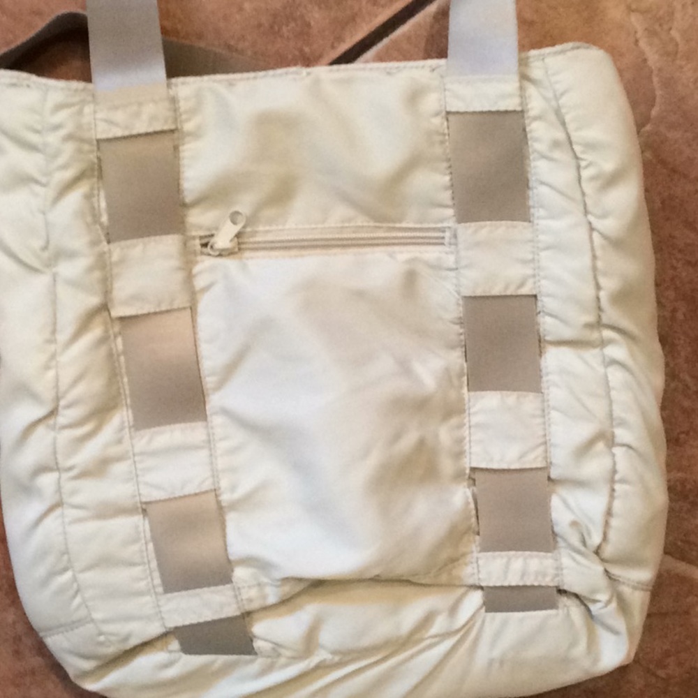 Burton fleece lined bag - Picture 7 of 8